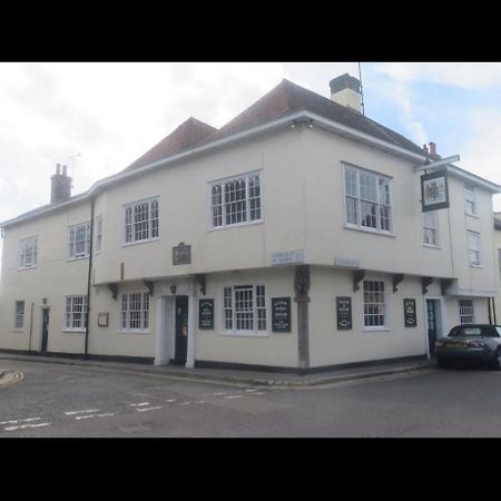 Kings Arms Hotel Сануидж Екстериор снимка