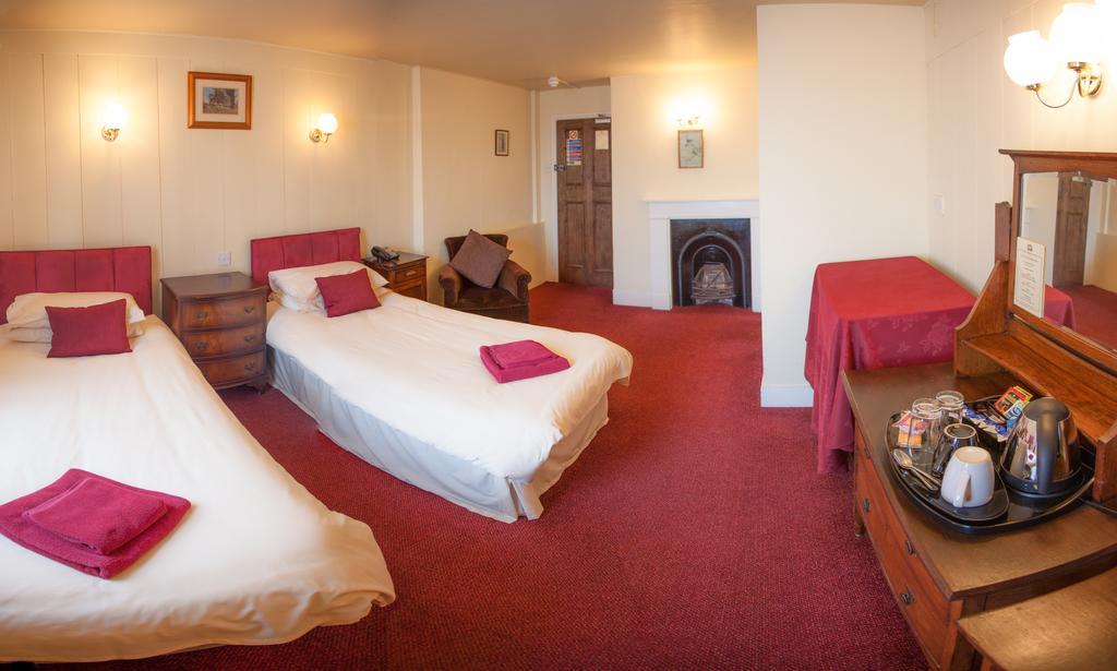 Kings Arms Hotel Сануидж Екстериор снимка